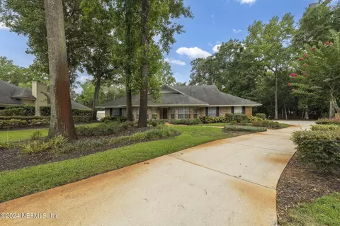 4176 Feldwood Ct, Jacksonville, FL 32223