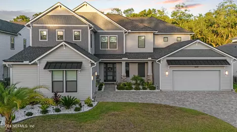 10511 Silverbrook Trl, Jacksonville, FL 32256
