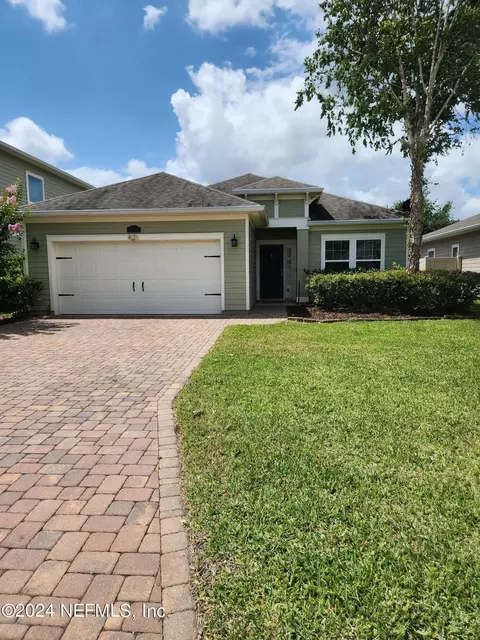 10134 Bedford Lakes Ct, Jacksonville, FL 32222