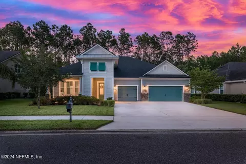 1093 Autumn Pines Dr, Orange Park, FL 32065