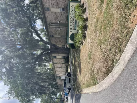 1950 Paine Ave #P-63, Jacksonville, FL 32211