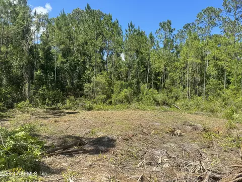 141 Plantation Cir, Palatka, FL 32177
