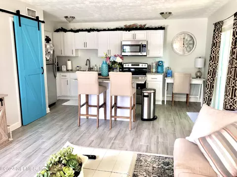 379 Ahern St, Atlantic Beach, FL 32233 photo 1