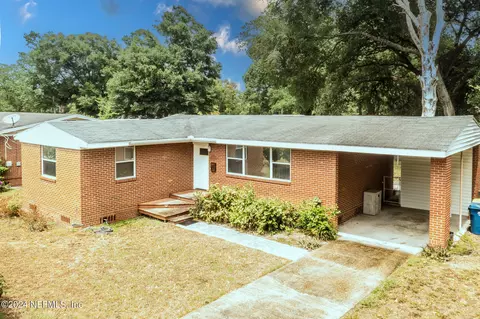 2217 Ligustrum Rd, Jacksonville, FL 32211