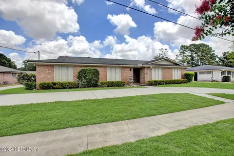 1019 Martinique Rd, Jacksonville, FL 32216