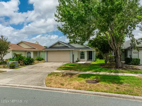 12033 Arbor Lake Dr, Jacksonville, FL 32225