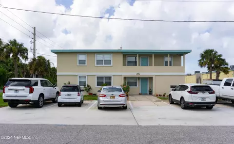 329 14th Ave N, Jacksonville Beach, FL 32250