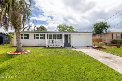 7414 Coral Sea Rd, Jacksonville, FL 32244
