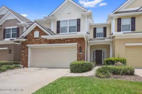 6413 Autumn Berry Cir, Jacksonville, FL 32258