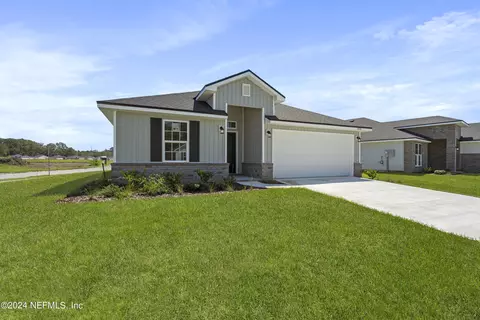 8420 Helmsley Blvd, Jacksonville, FL 32219