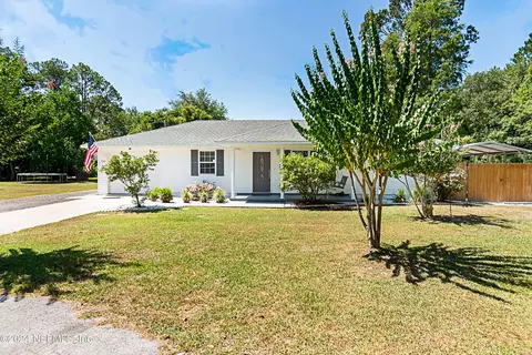 720 Chipshot Dr, Macclenny, FL 32063