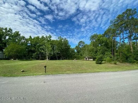227 Tarpon Blvd, Palatka, FL 32177