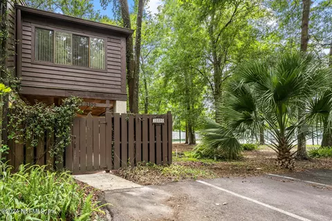 10390 Big Tree Cir W, Jacksonville, FL 32257
