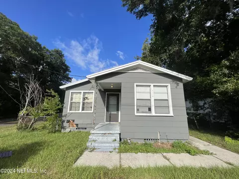 9104 1st Ave, Jacksonville, FL 32208