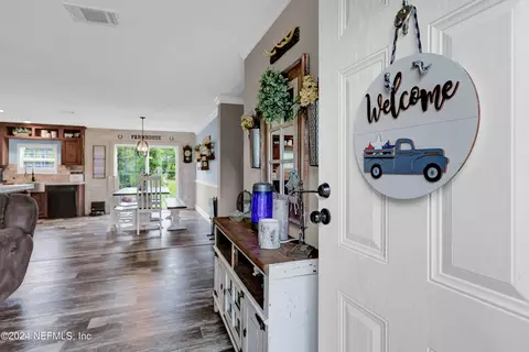 5877 Trawick Rd, Keystone Heights, FL 32656