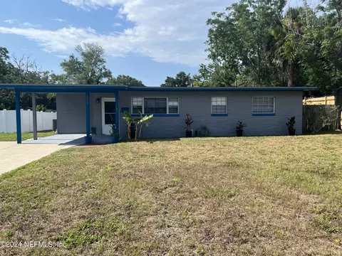 7211 Adele Ct, Jacksonville, FL 32277