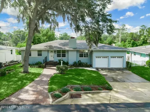 1916 San Marie Dr S, Jacksonville, FL 32217