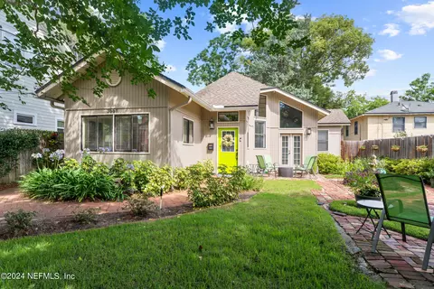 3661 Valencia Rd, Jacksonville, FL 32205