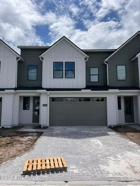 11486 Newtonian Blvd, Jacksonville, FL 32256