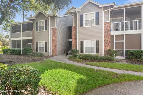 10000 Gate Pkwy #2016, Jacksonville, FL 32246