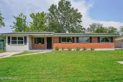 9749 Sibbald Rd, Jacksonville, FL 32208