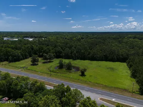 301 N N Hwy, Lawtey, FL 32058