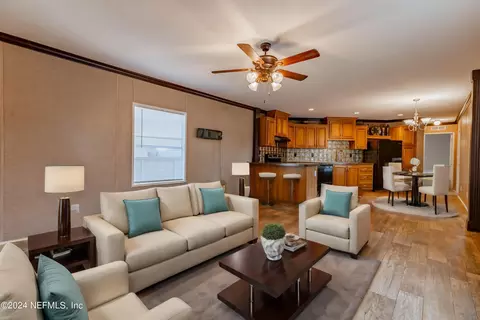 12596 Del Rio Dr, Jacksonville, FL 32258