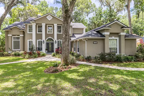 1345 Oaklanding Ln, Fleming Island, FL 32003