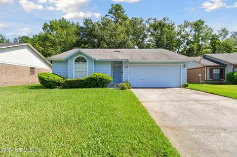 1589 Shearwater Dr, Jacksonville, FL 32218