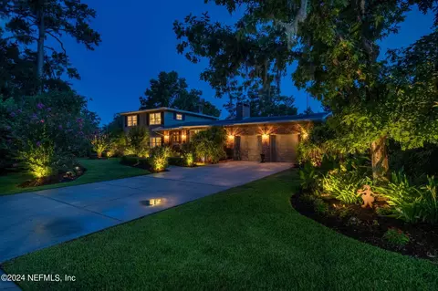 4178 Water Oak Ln, Jacksonville, FL 32210