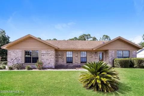 8755 Falcon Trace Dr S, Jacksonville, FL 32222
