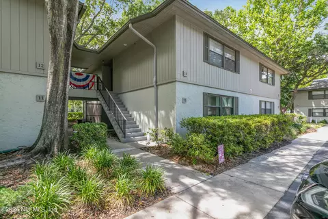 13 Cristina Ct, Saint Augustine, FL 32086