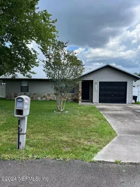 7208 Andrew Jackson St, Palatka, FL 32177