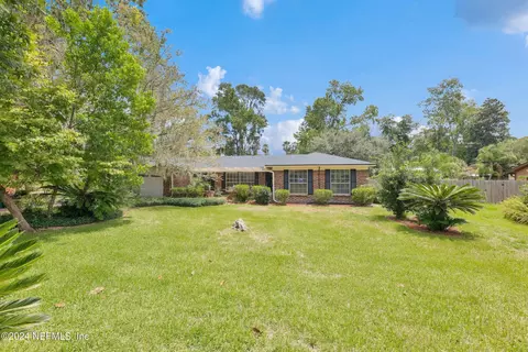 12785 Shapell Ct, Jacksonville, FL 32223