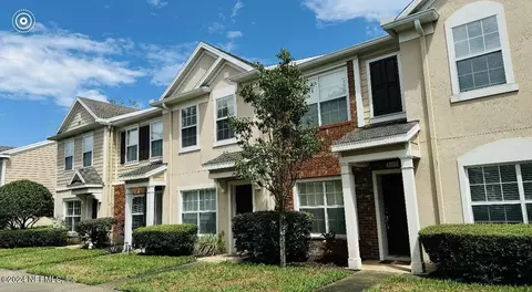 8101 Summer Bay Ct, Jacksonville, FL 32256