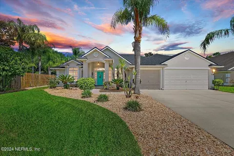 304 Hammock Grove Ct, Saint Johns, FL 32259