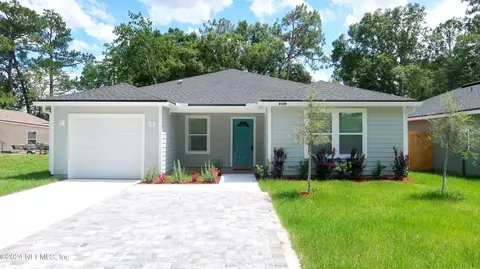 8332 Maple St, Jacksonville, FL 32244