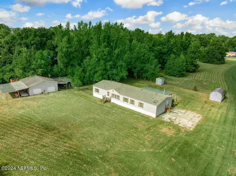 22246 Crews Rd, Hilliard, FL 32046