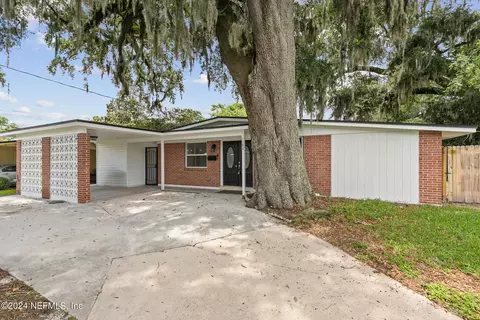 1162 Knobb Hill Dr, Jacksonville, FL 32221