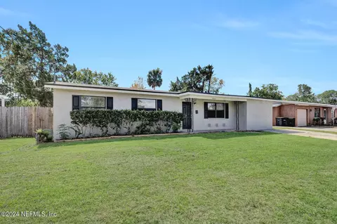 4503 Barnes Rd S, Jacksonville, FL 32207