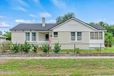 5102 Sunderland Rd, Jacksonville, FL 32210