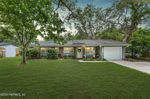 1017 14th St N, Jacksonville Beach, FL 32250
