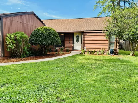 10319 Arrow Forest Ct, Jacksonville, FL 32257