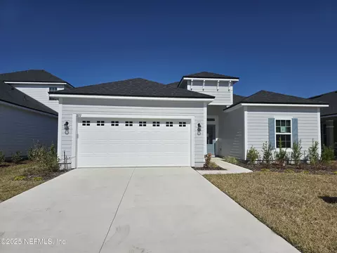 3277 Willowleaf Ln, Green Cove Springs, FL 32043