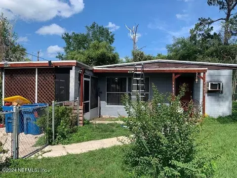 10635 Briarcliff Rd E, Jacksonville, FL 32218