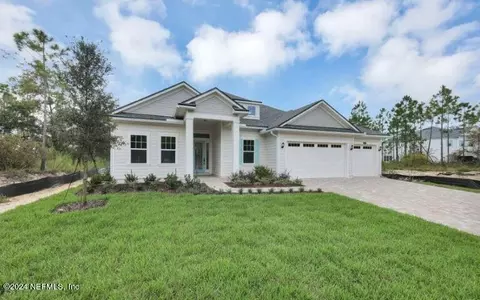 448 Courtney Oaks Dr, Saint Augustine, FL 32092