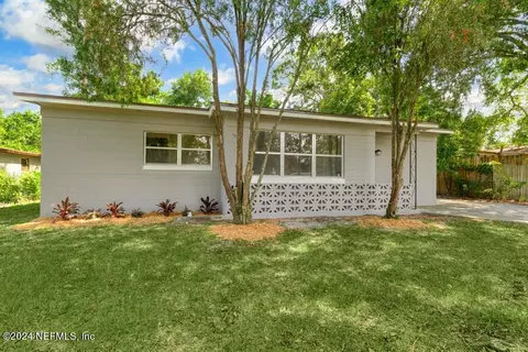 7254 Koleda Dr, Jacksonville, FL 32210