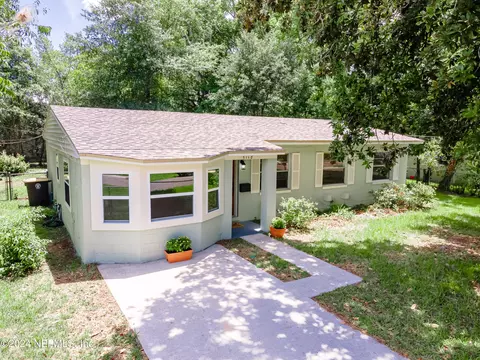 5118 Banshee Ave, Jacksonville, FL 32244