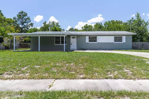 277 Bonnlyn Dr, Orange Park, FL 32073