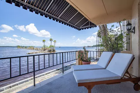 2199 Astor St #104, Orange Park, FL 32073